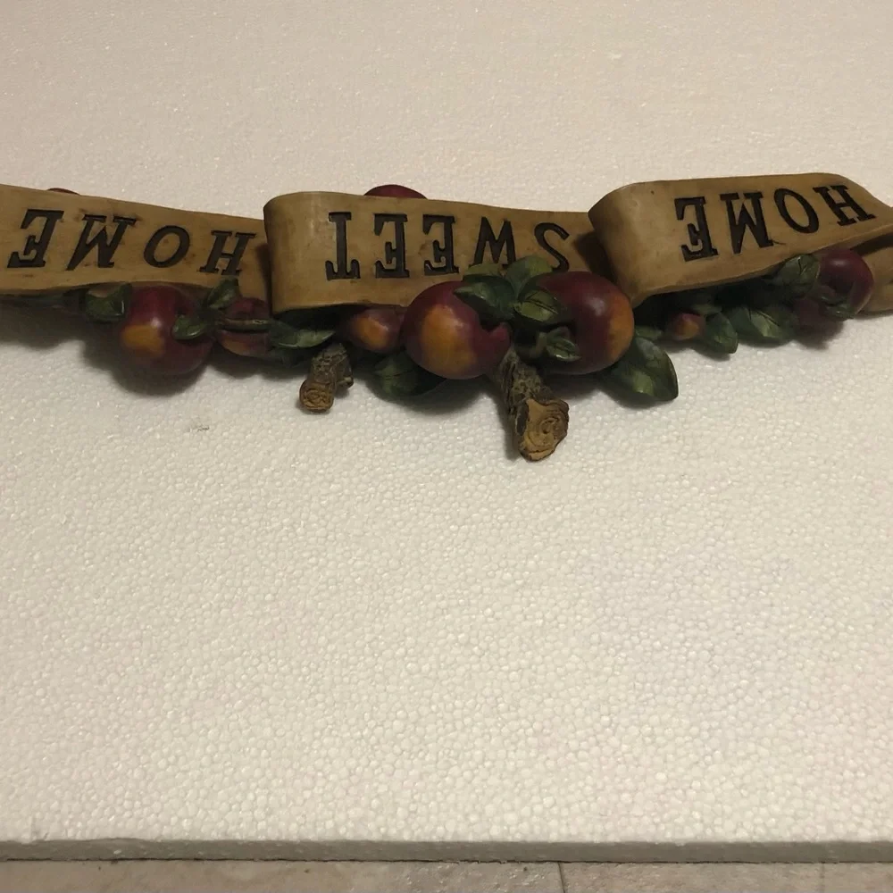 Decorative Wall ”Home Sweet Home” Apple Resin Plaque Country  Decor 23